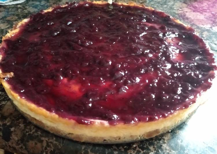 Tarta de queso con arándanos