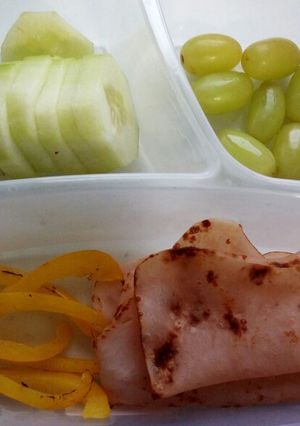 Una foto de Lunch saludable para chicos #healthy S.O.S para Ana