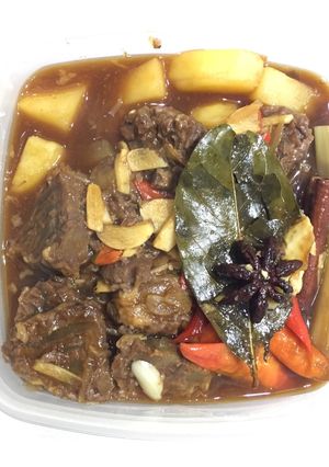 Foto resep Semur daging sapi kaya rempah