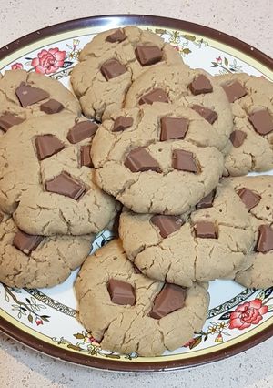 A picture of Homemade chewy cookies.