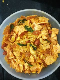 પાપડ પૌવા નો ચેવડો(papad pauva chevdo recipe in gujarati રેસીપી મુખ્ય ફોટો