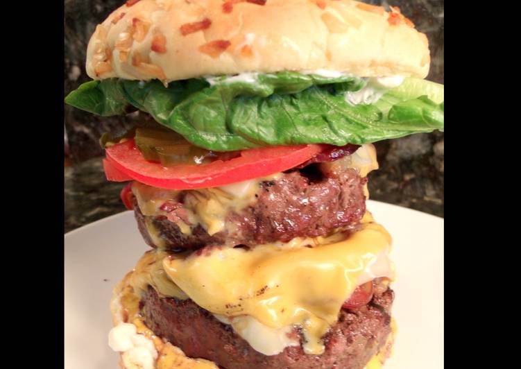 Top 8 Meilleures Recettes de Ultimate Burger Stack