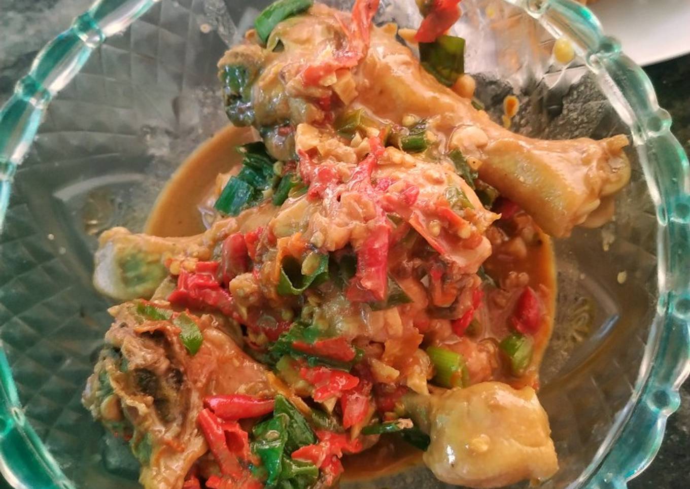 Ayam goreng sambal petis