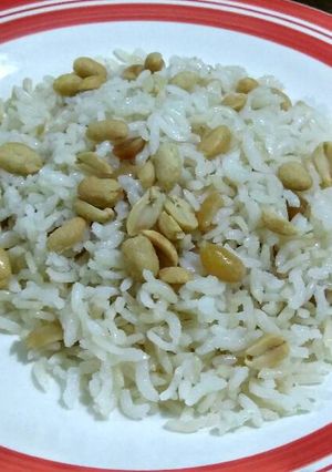 Una foto de Arroz con maní