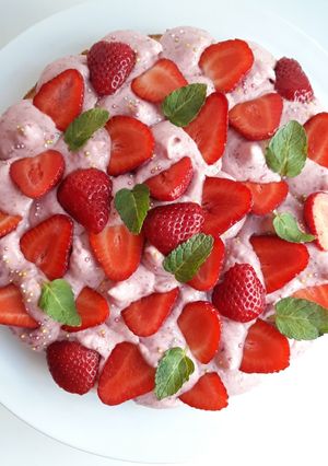 Une photo de ☆Tarte Fantastik Chia Fraises Menthe☆