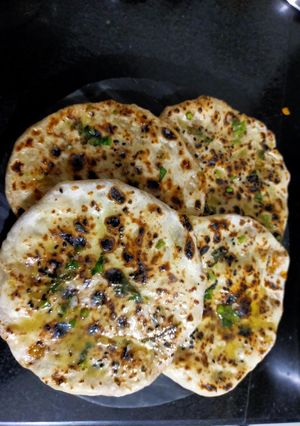 A picture of Amritsari Kulcha.