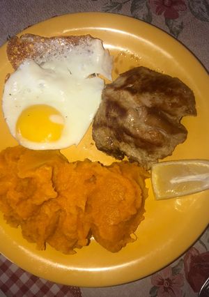Una foto de Churrasquito de cerdo a la plancheta 😋