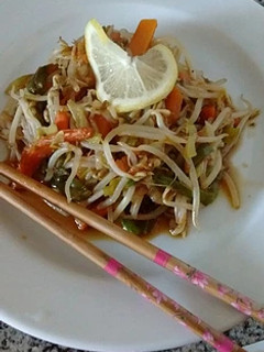Una foto de Wok vegetariano