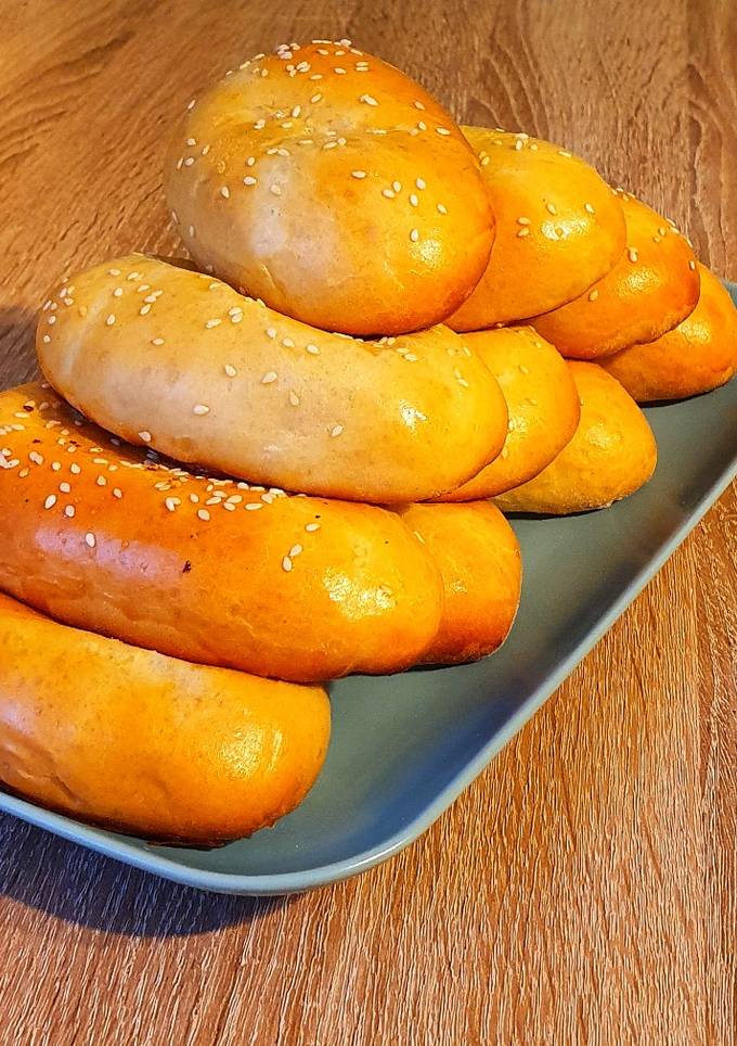 Булочки з яблуками і корицею