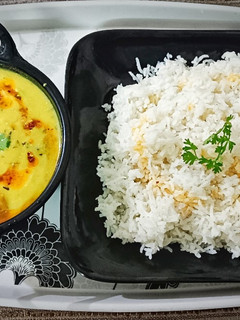 प्याज पकौड़ा कढ़ी रेसिपी मुख्य फोटो