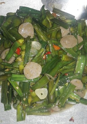 Foto resep Tumis genjer with bakso