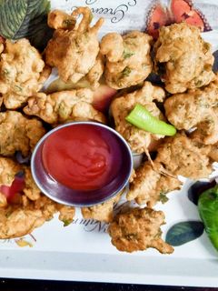 मेथी के पकौड़े (methi ke pakode recipe in Hindi) रेसिपी मुख्य फोटो