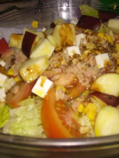 Una foto de Ensalada de manzana con nueces