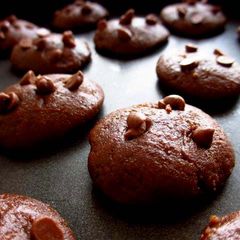 A picture of Loads of Cookies and Truckloads of Confidence.
