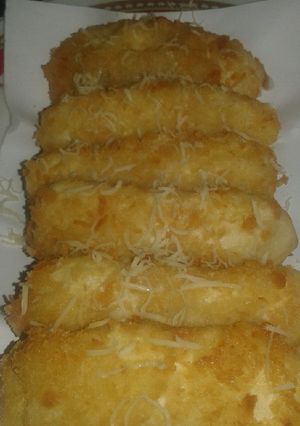 Foto resep Pisang Goreng Nugget topping keju (simpel, enak dan murah)