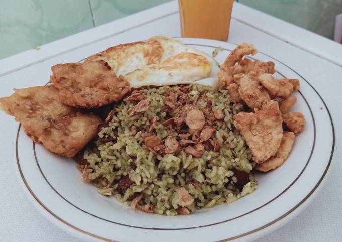 Nasi Goreng Hijau Daging Se'i