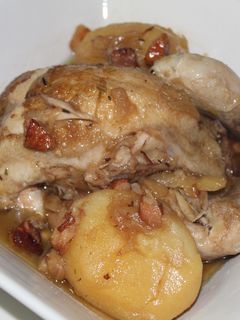 Una foto de Picantones en cocotte con mostaza, miel, coñac y vinagre de cava