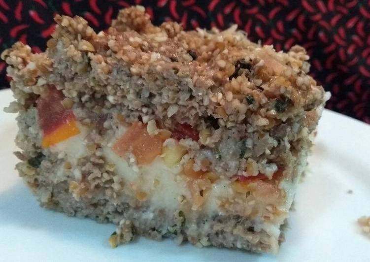 Quibe assado recheado com molho bechamel