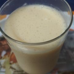A picture of Mango milkshake.
