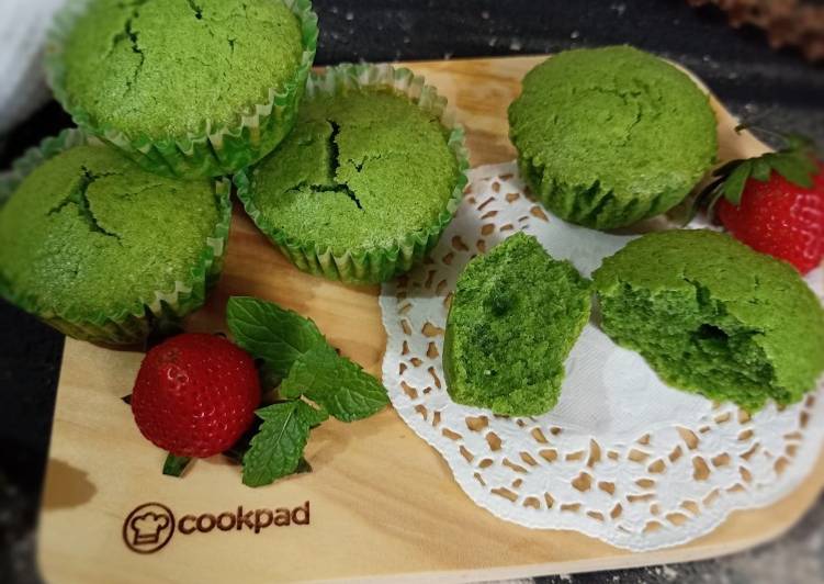 Resep Spinach Cupcakes (Cupcake Bayam) oleh Nauzaery Setyo Cookpad