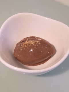 Una foto de Helado de banana y cacao