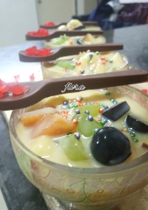 A picture of Fruit custard.