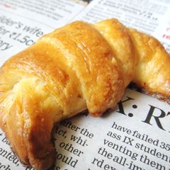 A picture of Croissants.