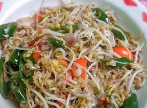 Foto resep Tumis kecambah teri medan