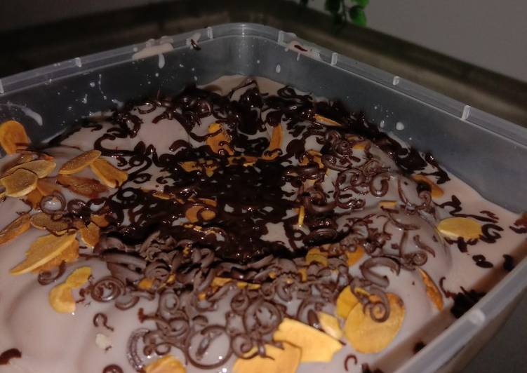 Resep Almond chocolate pudding Anti Gagal