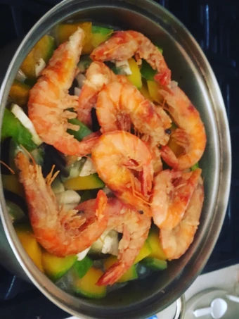 Easy Way Make Recipe Thai Prawns w coconut milk n vegetables that is So Delicious, Addictive}