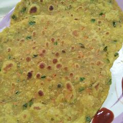 A picture of Veg paratha.