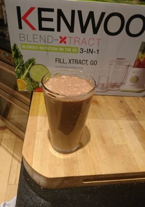 A picture of Peanut butter cup smoothie.
