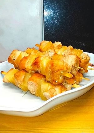 Фото Шашлик з курки і ананаса.