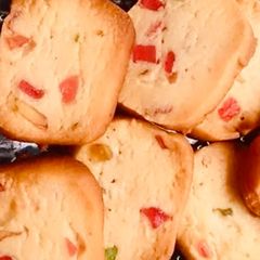A picture of Karachi biscuit.