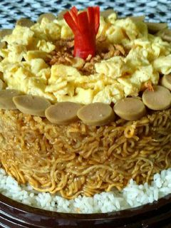 Foto resep Kue ultah indomie goreng