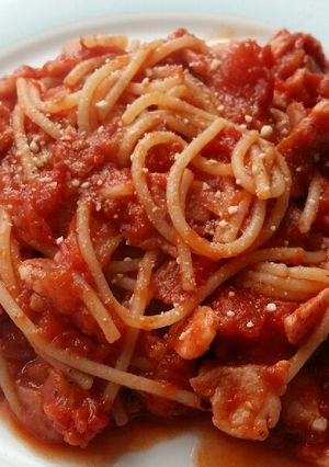 A picture of Vickys Bacon & Tomato Spaghetti, GF DF EF SF NF.