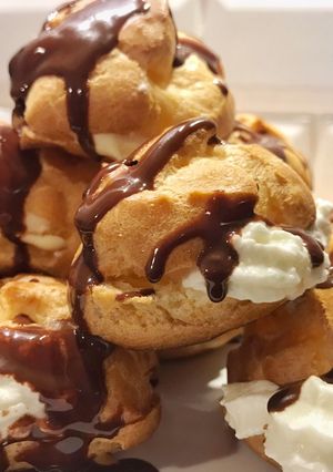 Elronthatatlan profiterol🌸🥄 recept fotója