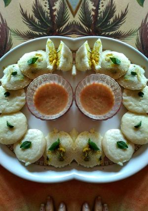 मसाला चावल इडली रेसिपी मुख्य फोटो