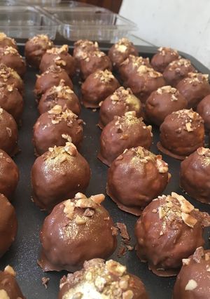 A picture of Chocolate covered burfee balls.
