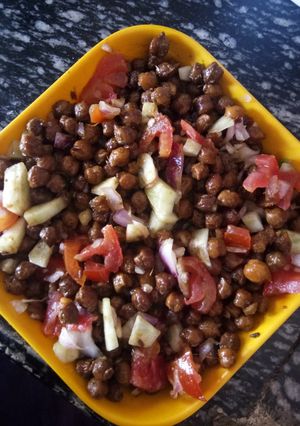 A picture of Chana chat.