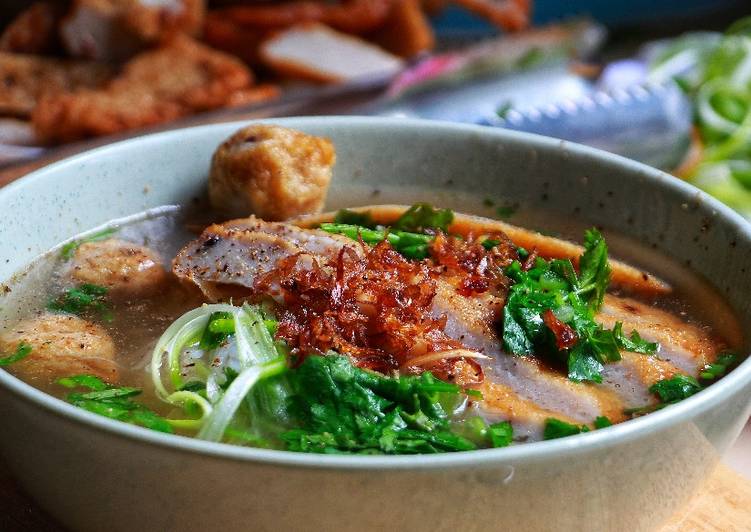 Bánh canh chả cá nha trang