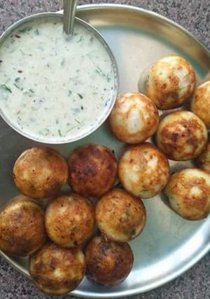 A picture of Rava appe.