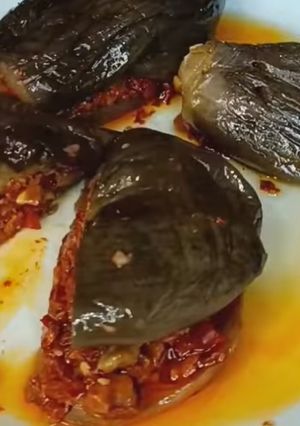 صورة لوصفة المكدوس بخطوات بسيطة وبحشوه رائعة