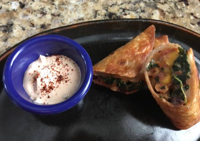 Simple Way to Make Quick Egg Rolls (Southwest) with Chipotle Ranch