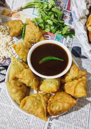 ফুলকপির সিঙ্গাড়া (foolkopir singara recipe in Bengali) রেসিপির প্রধান ছবি