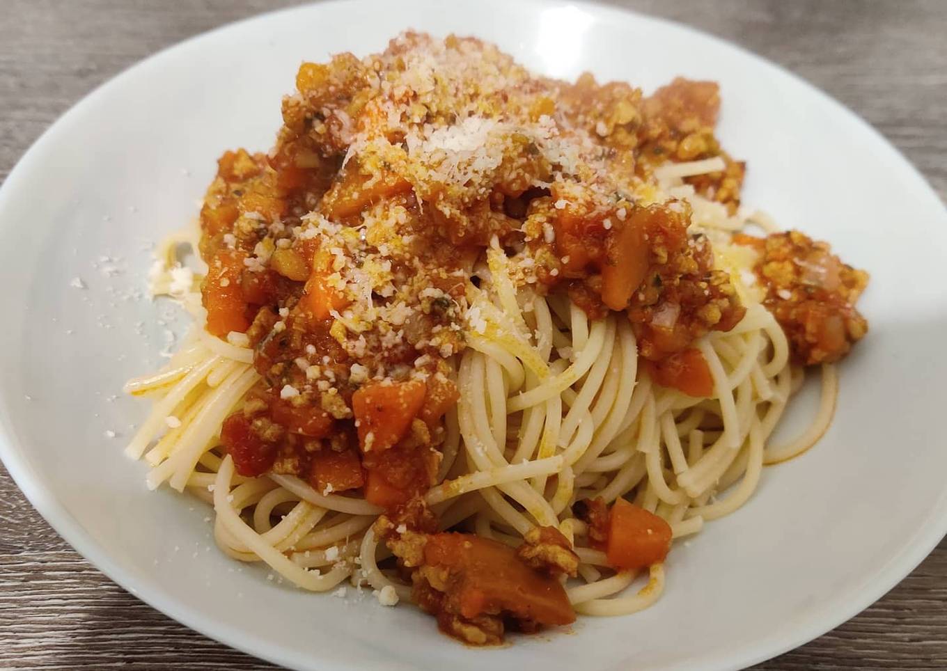 spaghetti bolognese