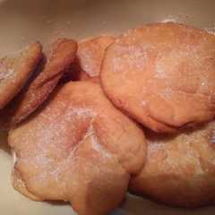 Una foto de Torta fritas