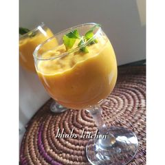 A picture of Mango lassi.