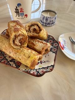 肉鬆吐司捲(簡單料理) 的食譜成品照片