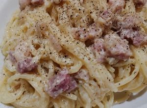 Foto di Spaghetti alla Papalina
